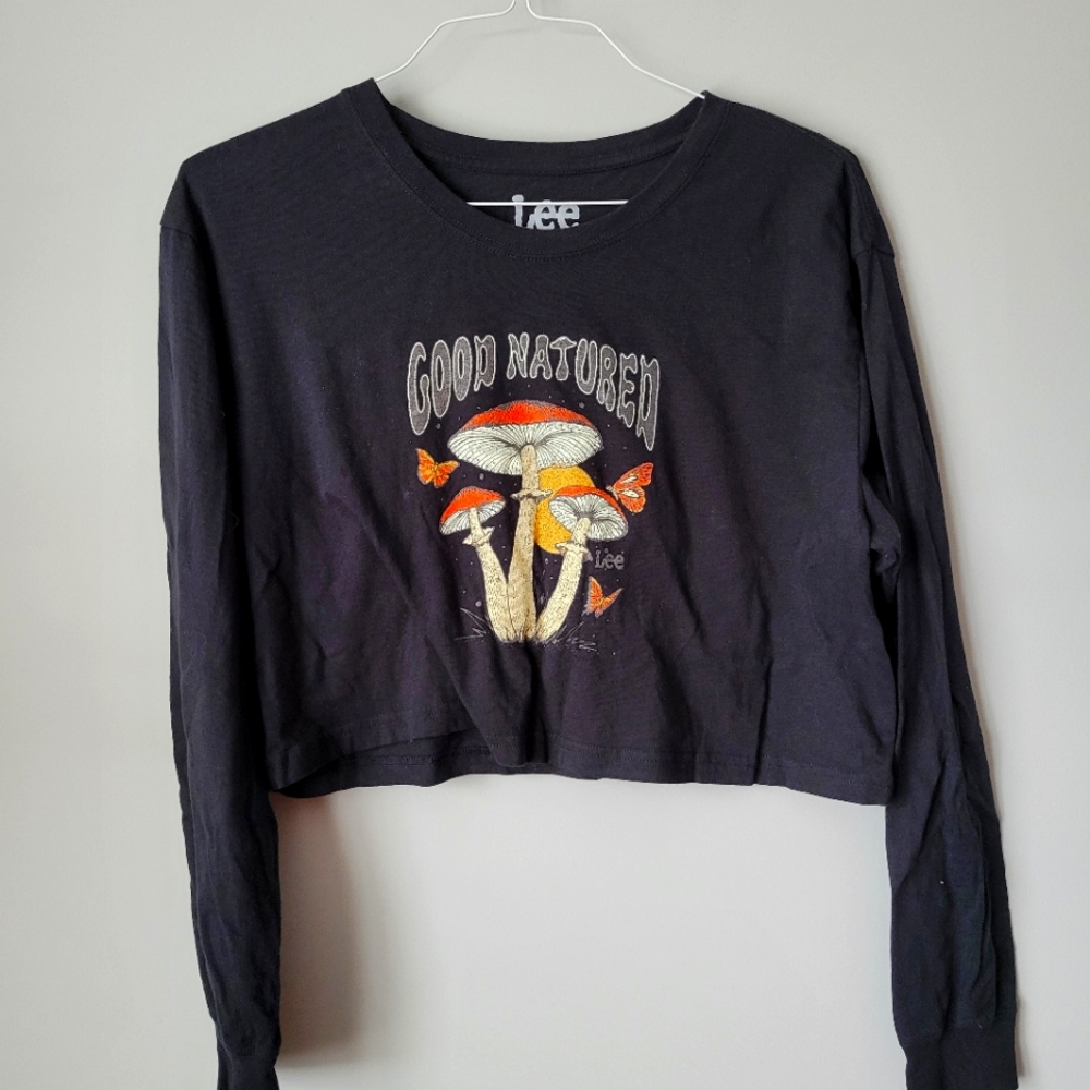 Mushroom crop Tee